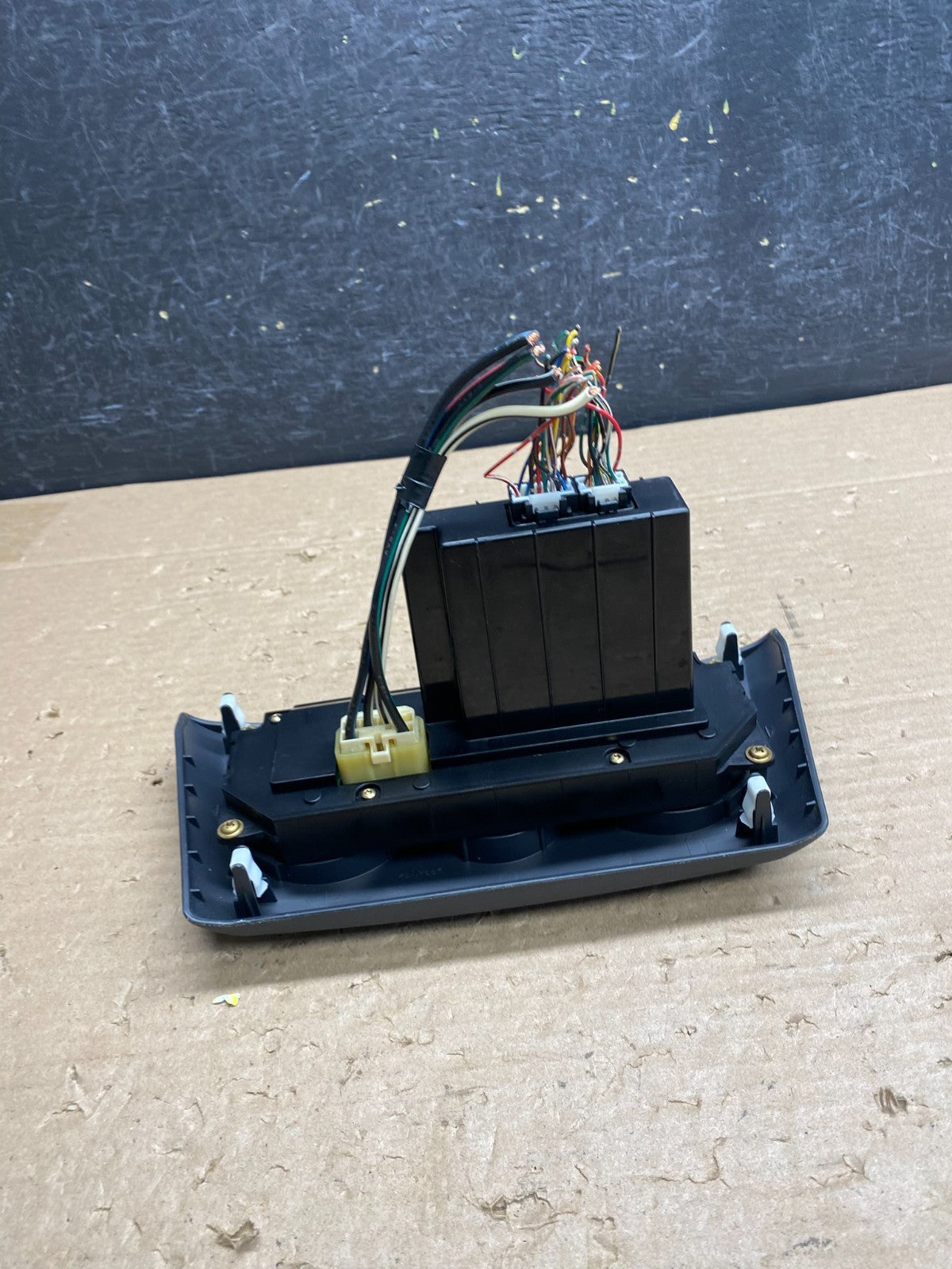 2006 to 2012 Mitsubishi Eclipse Heater AC Temp Climate Switch Panel AG8418 DG6