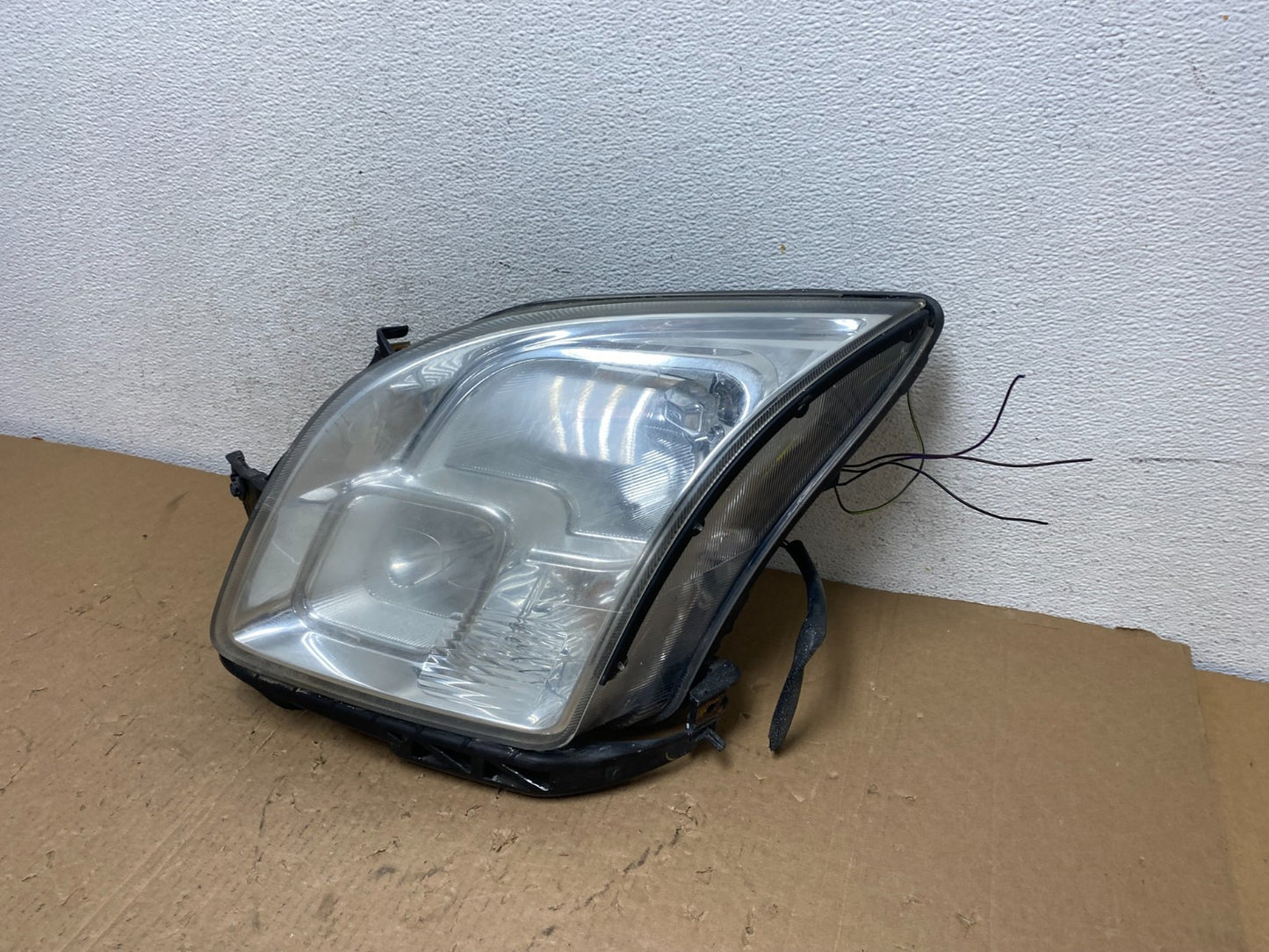 2006 to 2009 Ford Fusion Headlight Left Driver LH Side AD8091 DW1