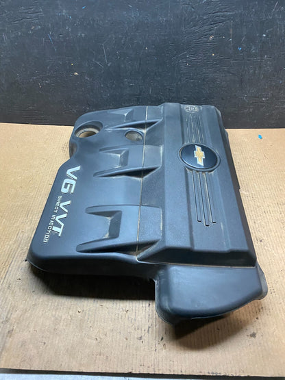 2010 to 2012 Chevrolet Equinox V6 VVT Plastic Engine Cover Shield H4821 PS2