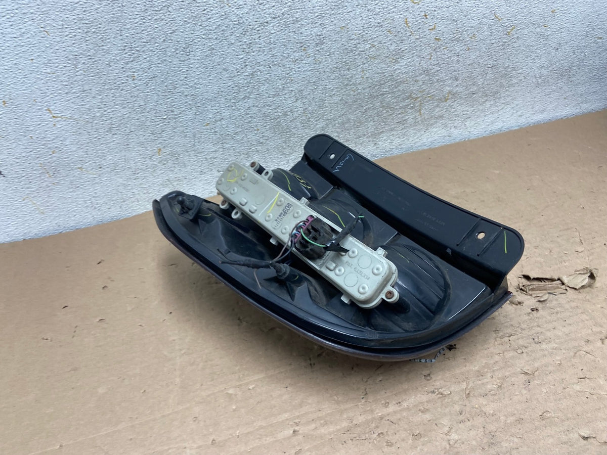 2002 to 2009 Chevrolet Trailblazer Left Driver LH Side Tail Light AI1137 LK5