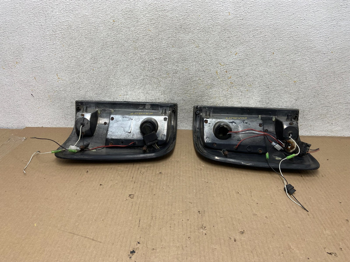 2004 to 2008 Ford F150 LED Left+Right Set Tail Lights AH5807 PS10