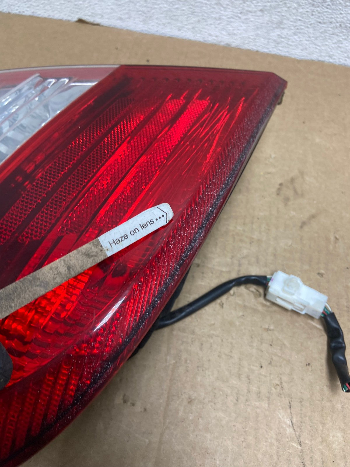 2002 2003 2004 Toyota Camry Left Driver LH Side Tail Light AF9969 LK4