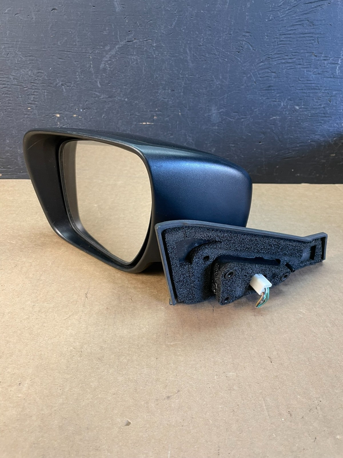 2010 to 2012 Mazda 5 Left Driver Side View Door Mirror ac9982 DG2