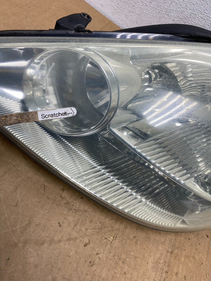 2004-2005 Toyota Sienna Left Driver LH Side Halogen Headlight AD1325 DW3