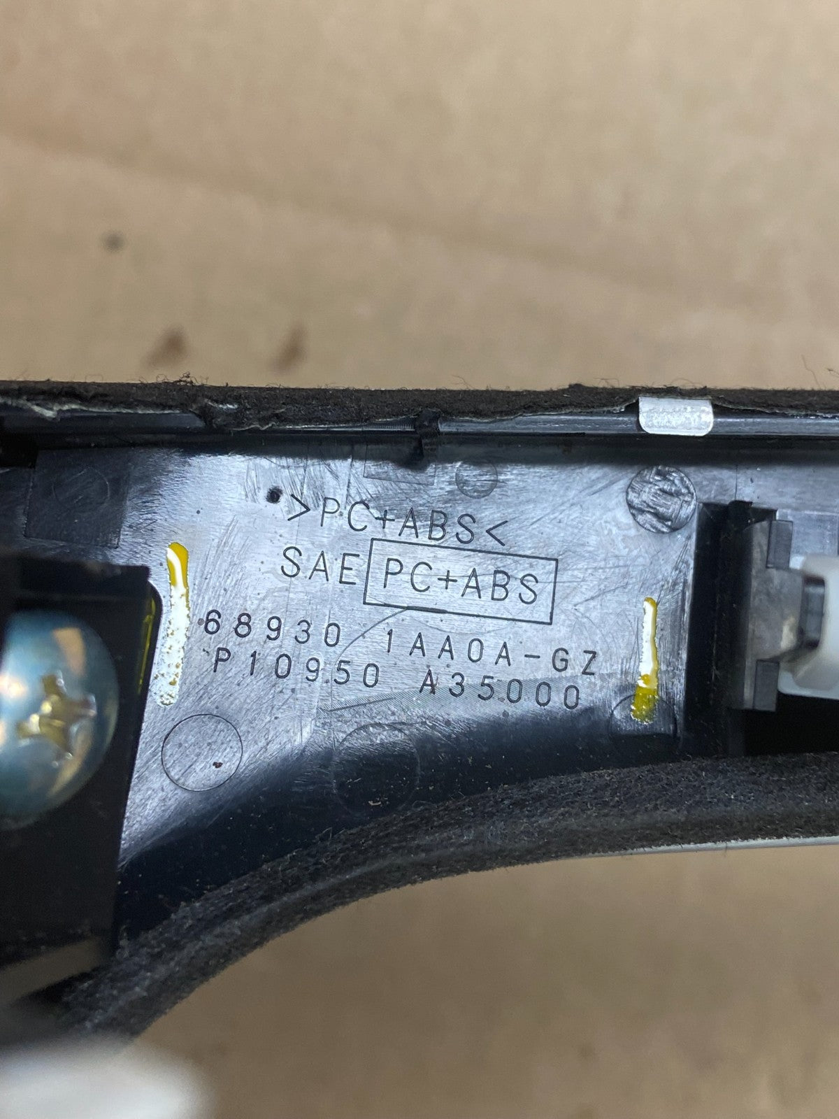 2009-2010 Nissan Murano Dash Trim Panel With Hazard Buttom Switch OEM t9091 DG5