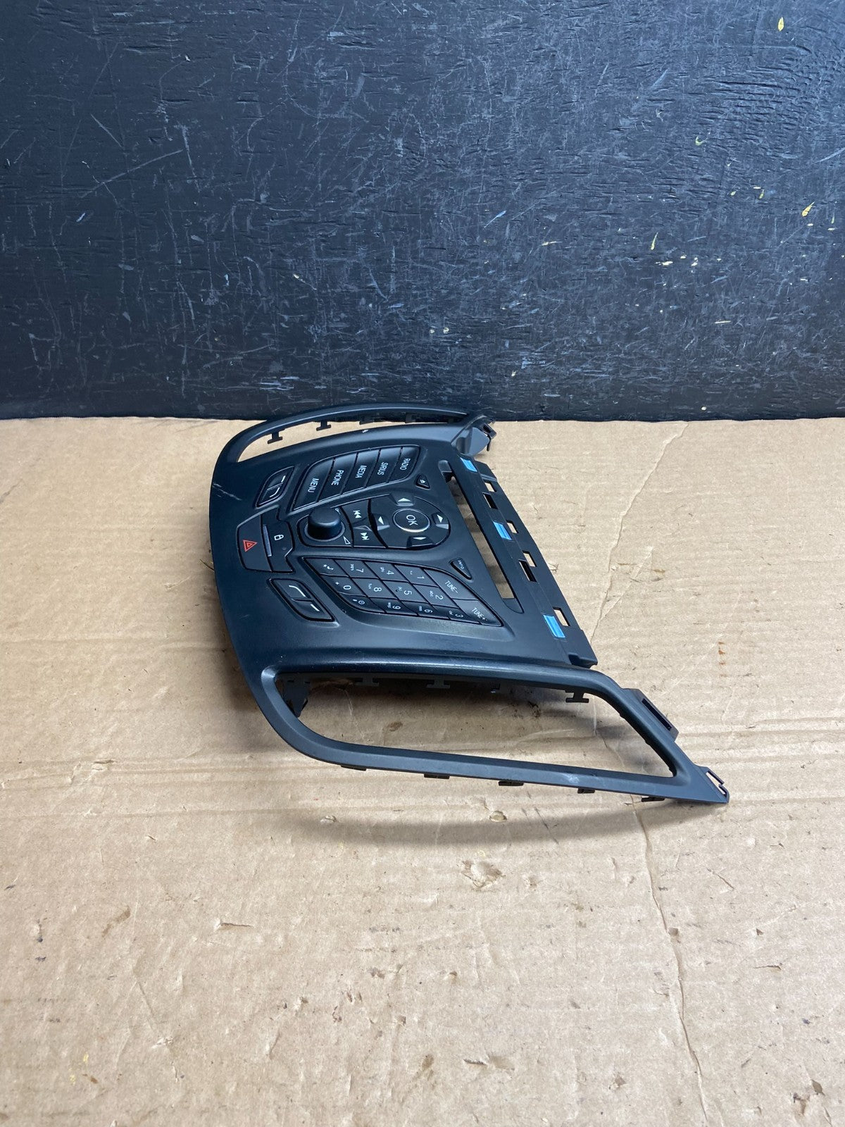 2013 2014 2015 2016 Ford Escape Dash Radio Control Panel Bezel af1974 DG2
