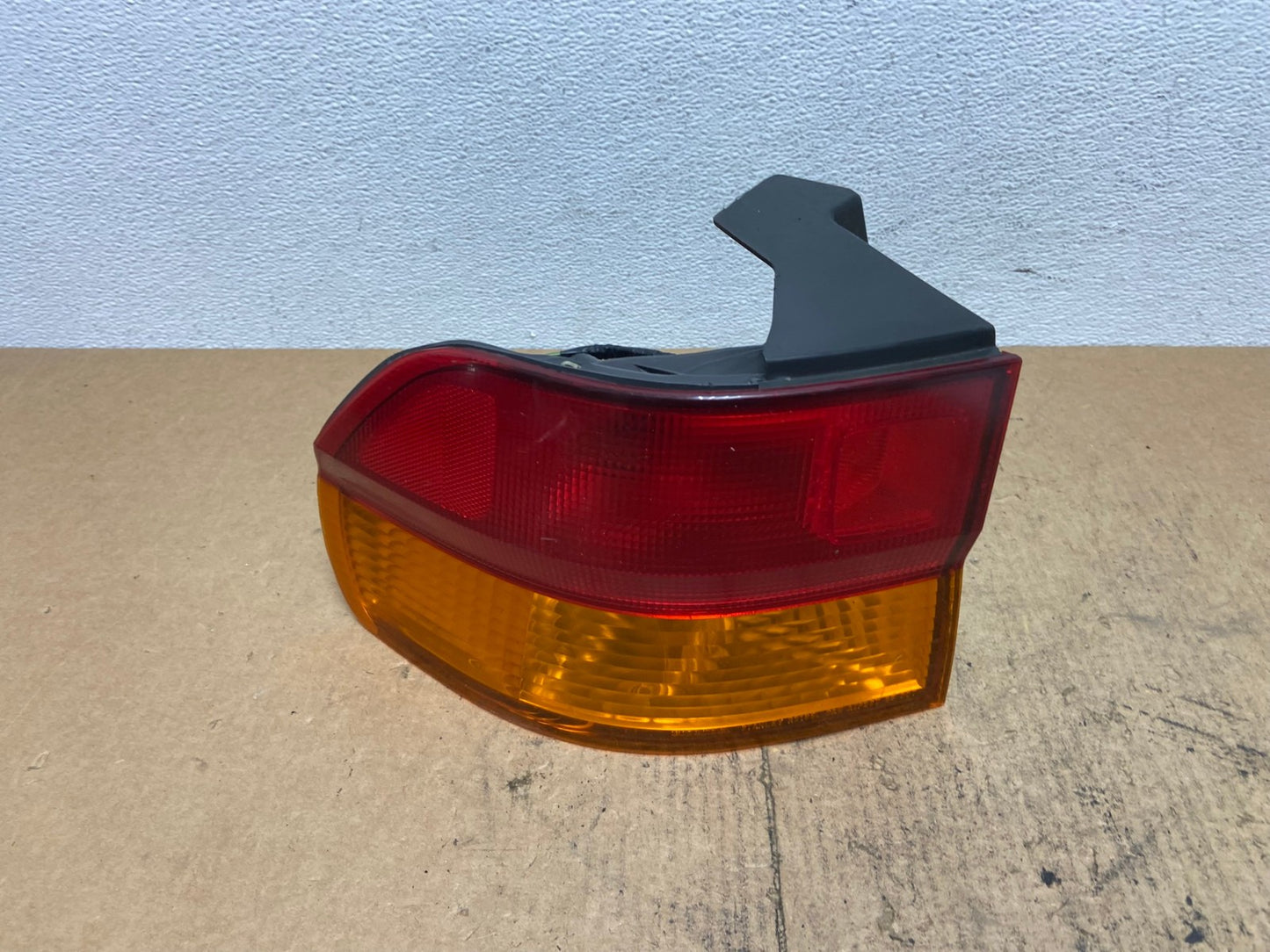1999 2000 2001 Honda Odyssey Left Driver LH Side Tail Light OEM AC3734 LK0