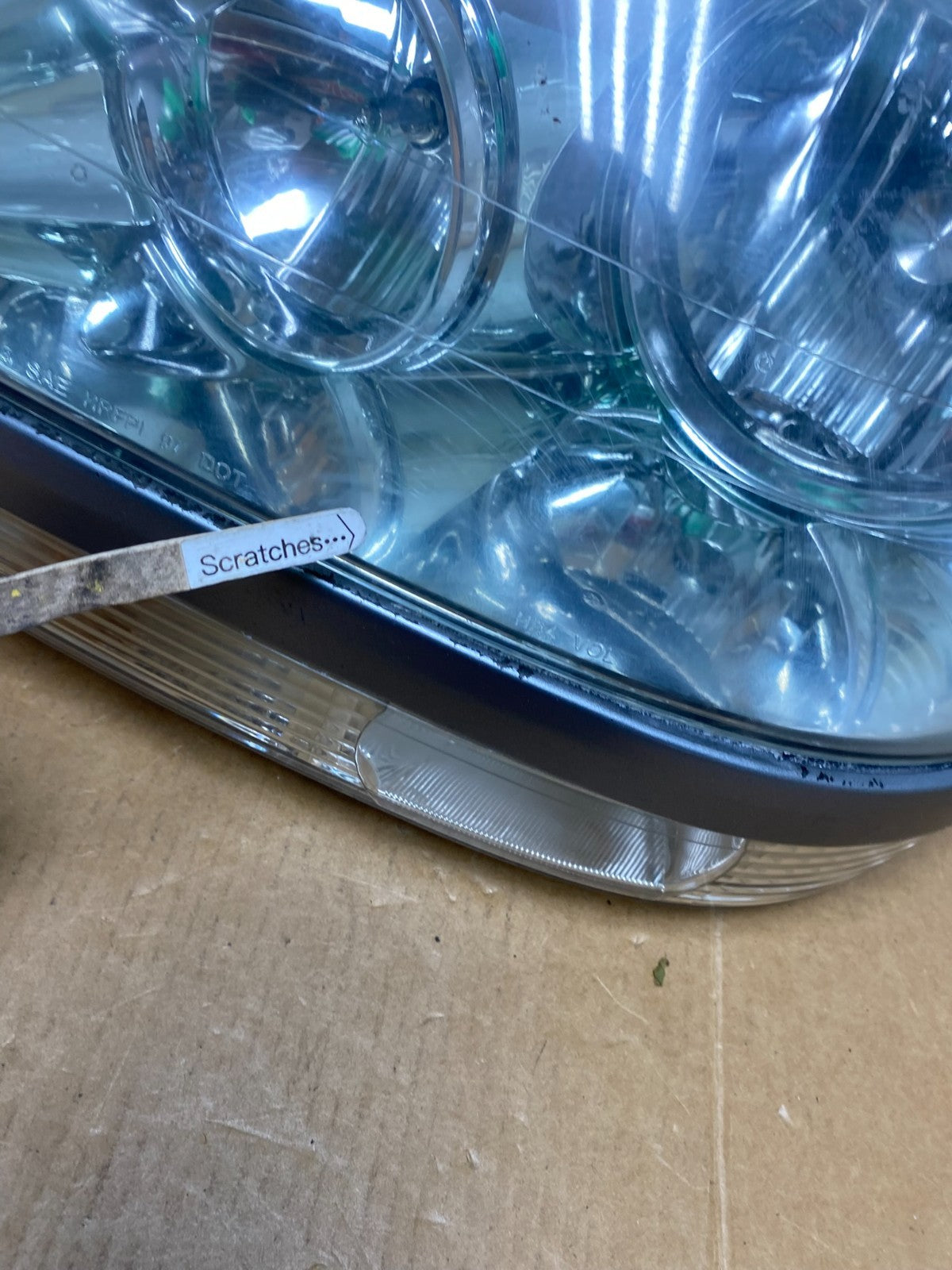 2001 2002 2003 Lexus RX300 Left Driver Headlight Halogen AD8951 DW3
