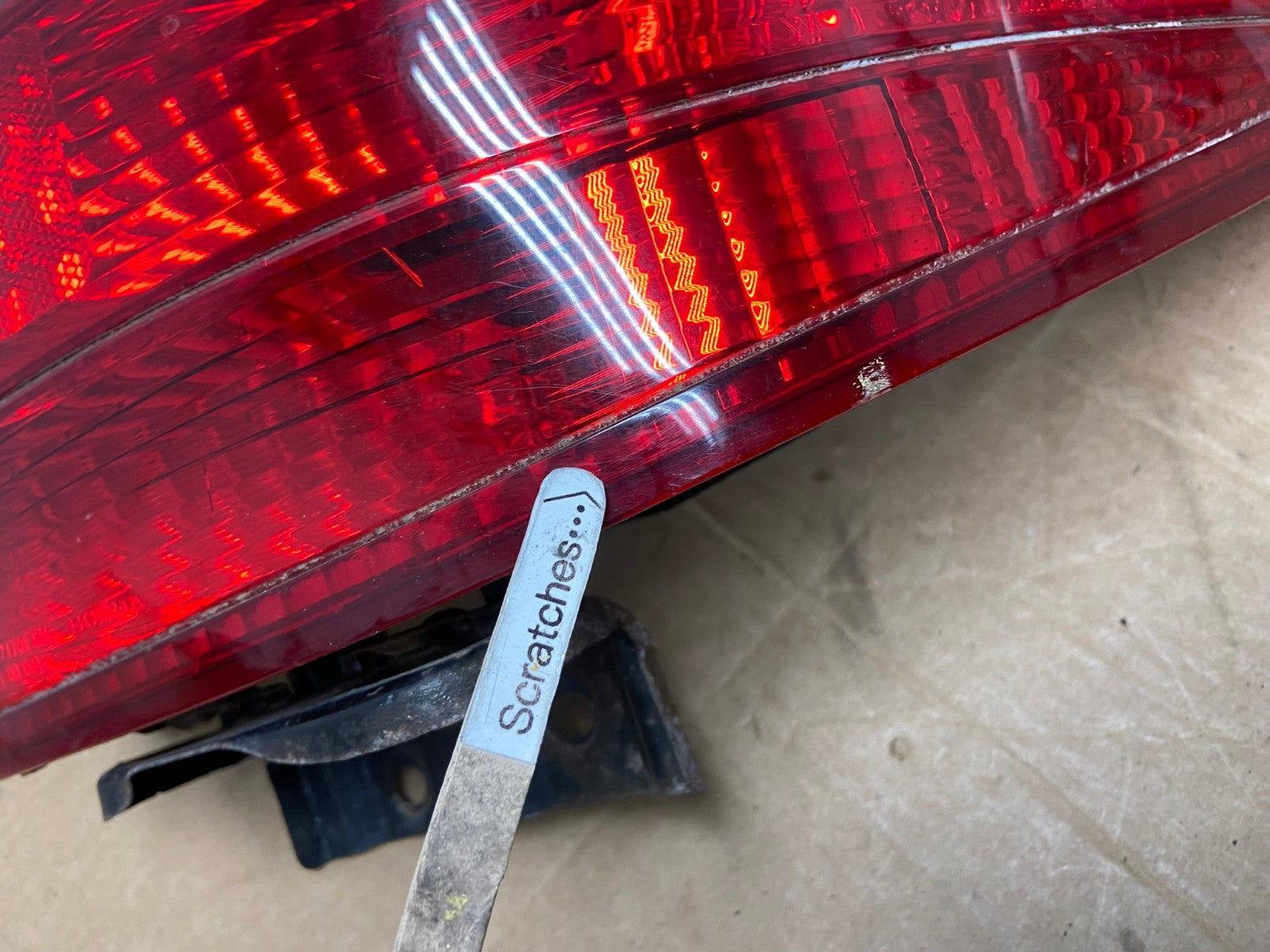 2005 Honda Accord Right Passenger Rh Side Tail Light AD6174 LK3