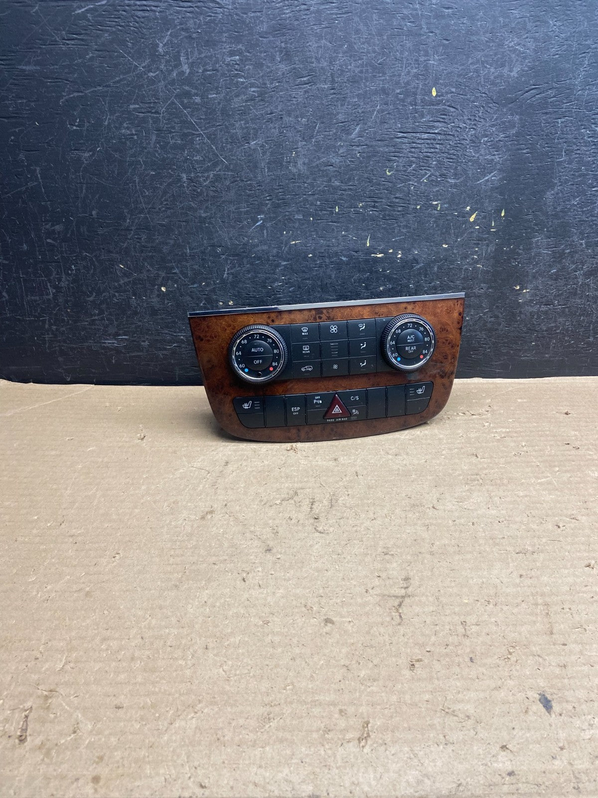 2006 to 2010 Mercedes W251 R350 AC Temp Heater Climate Control ah5383 DG0
