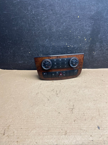 2006 to 2010 Mercedes W251 R350 AC Temp Heater Climate Control ah5383 DG0