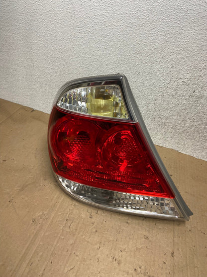 2005 to 2006 Toyota Camry Tail Light Left Driver Lh Side AE9269 LK0