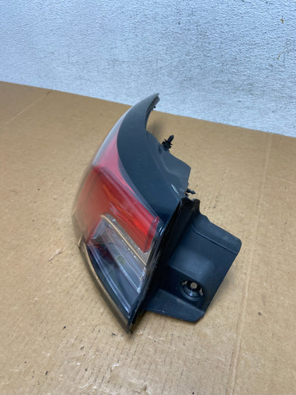 2020 2021 2022 Ford Escape Left Driver LH Tail Light ad9111 DG1