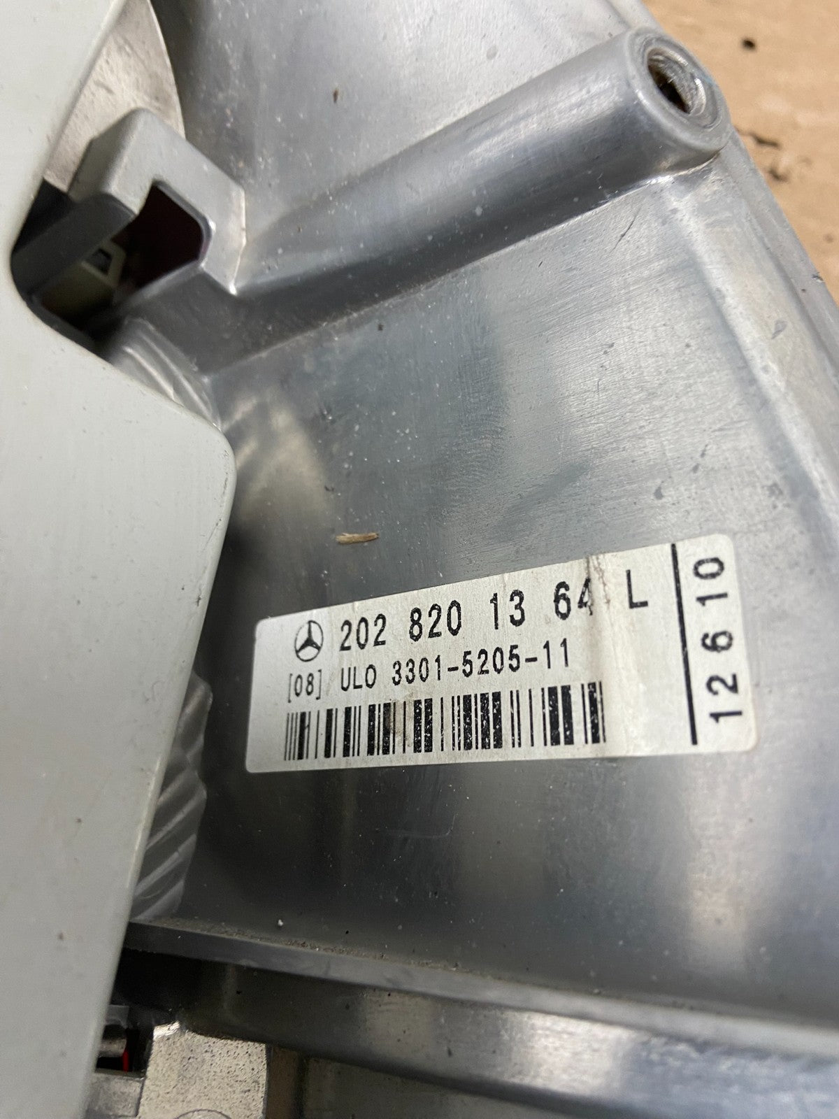1998 to 2000 Mercedes C-Class Left Driver Side Tail Light AB1395 LK8