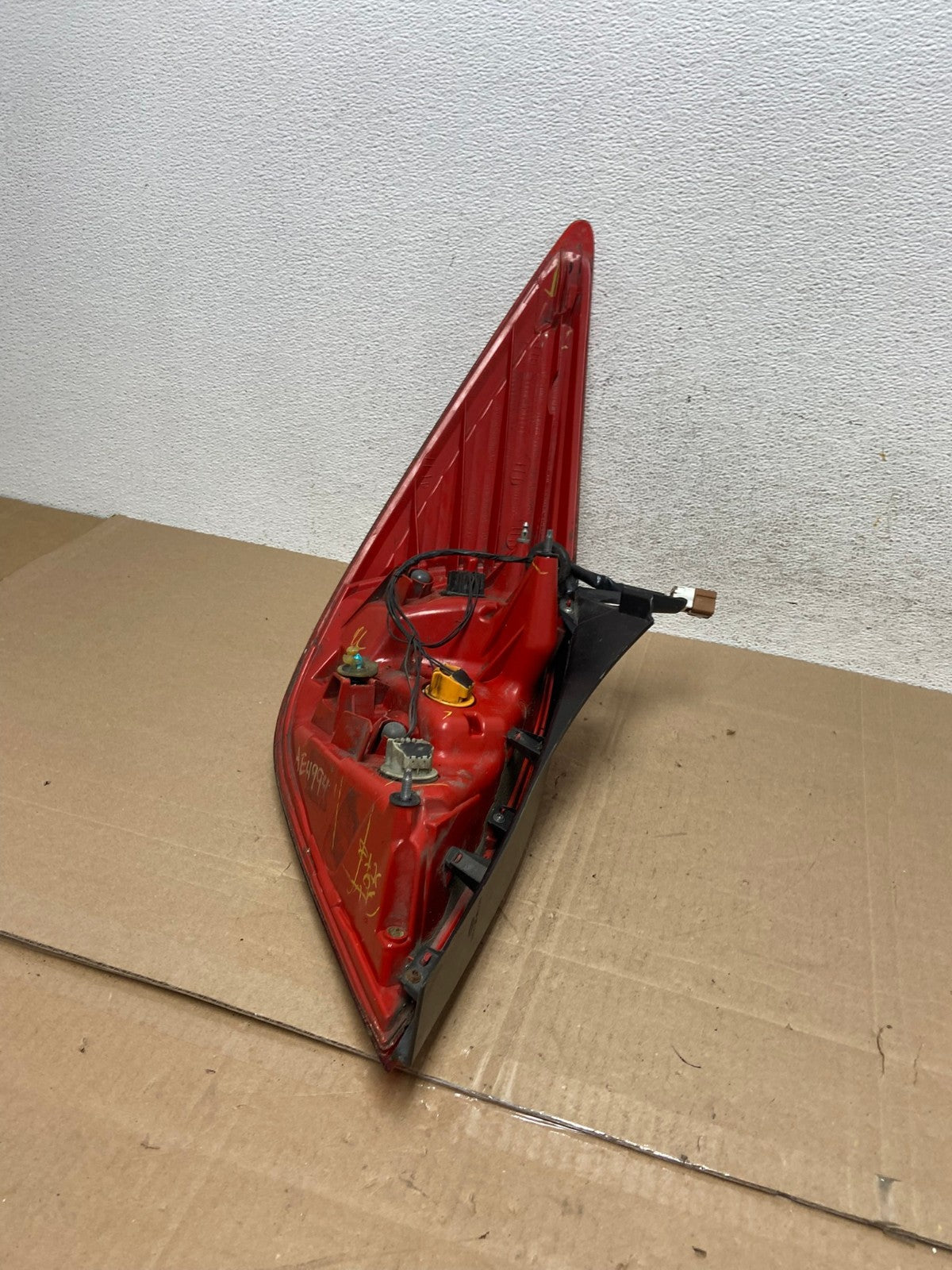 2007 - 2012 Nissan Versa Hatchback Right Passenger Side Tail Light AE4994 LK6