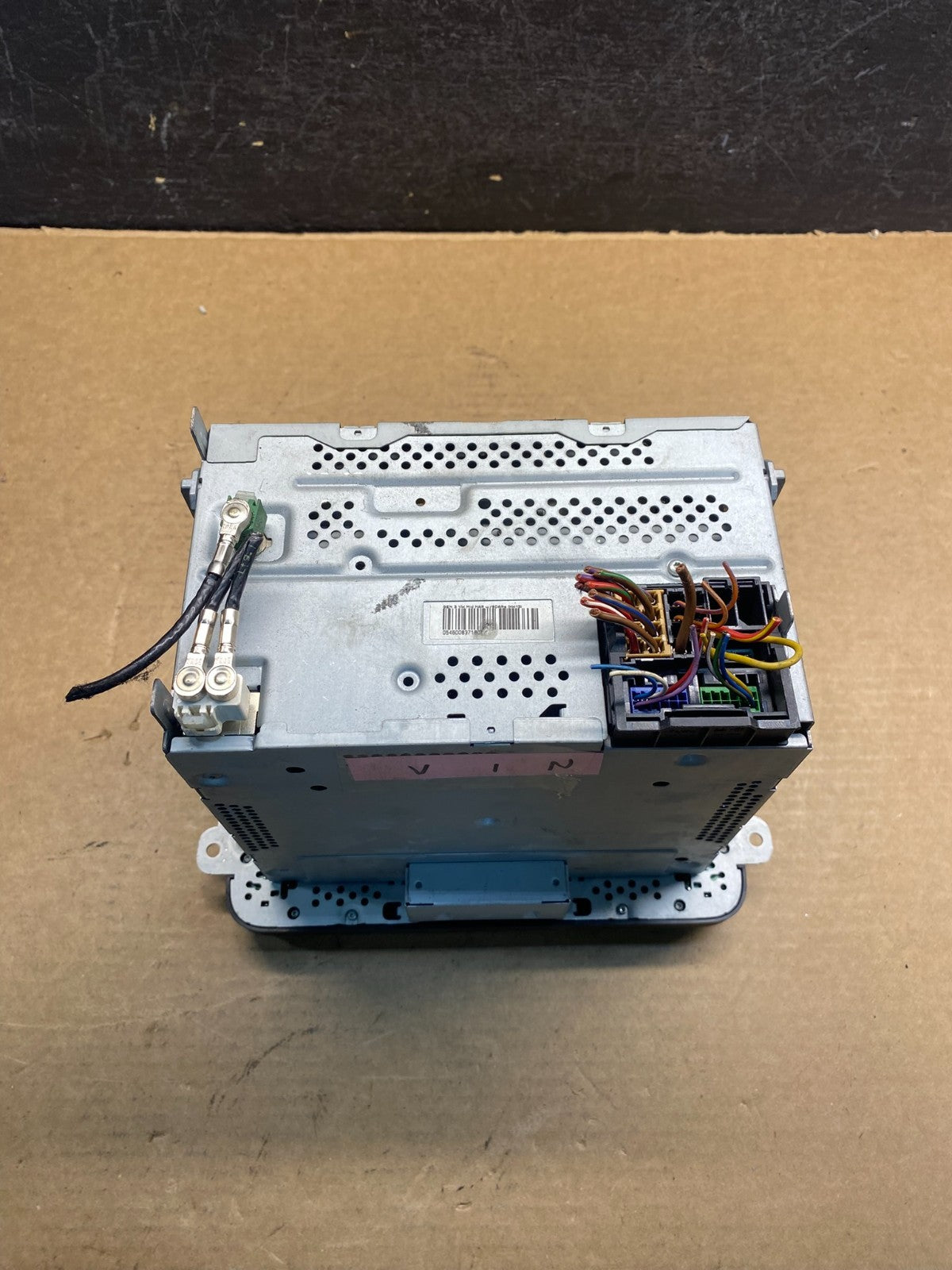 2009 to 2012 Volkswagen CC Radio CD Player Screen AM/FM AD9891 DG5