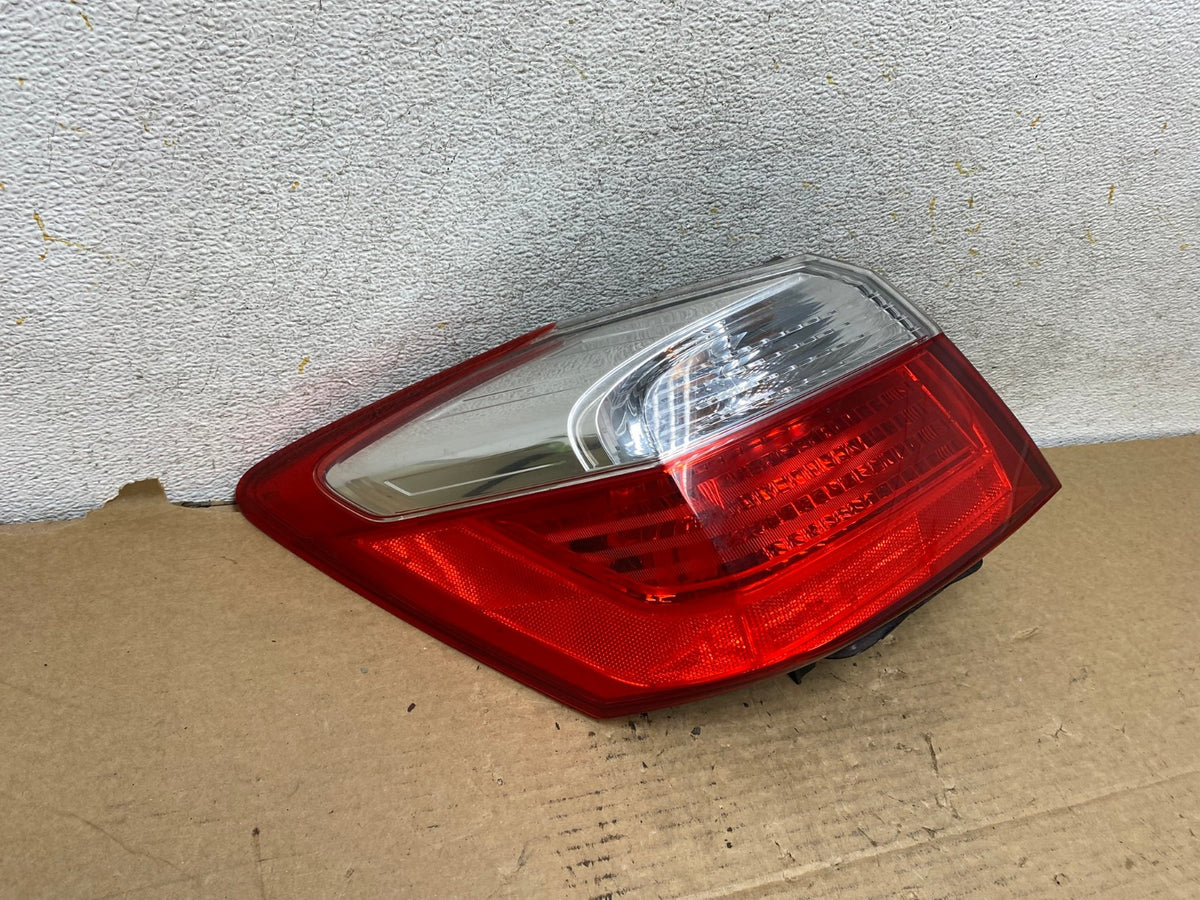 2013 to 2015 Honda Accord Sedan Left Driver LED Tail light AH8035 LK1