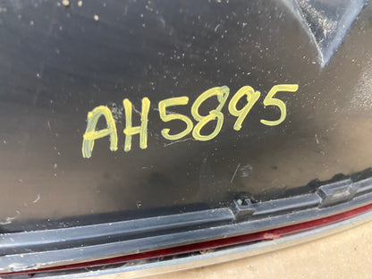 1998-2003 Ford Crown Victoria Left Driver Lh Side Tail Light AH5895 LK6