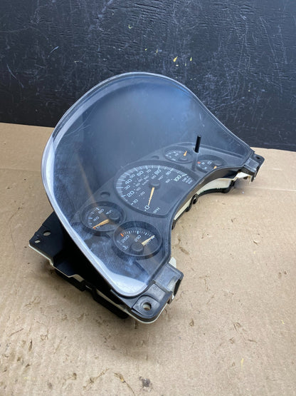 2004 to 2007 Chevrolet Express Speedometer Cluster Gauge AC6496 DG2