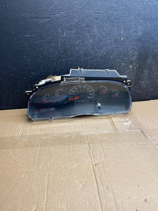 1997 to 2003 Ford E150 E250 VAN Gauge Speedometer Cluster af2747 DG0