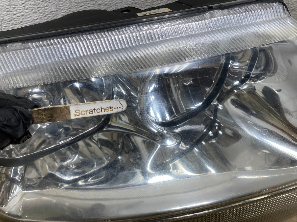 1999 - 2004 Jeep Grand Cherokee Left+Right Set Halogen Headlights AH7653 DW3
