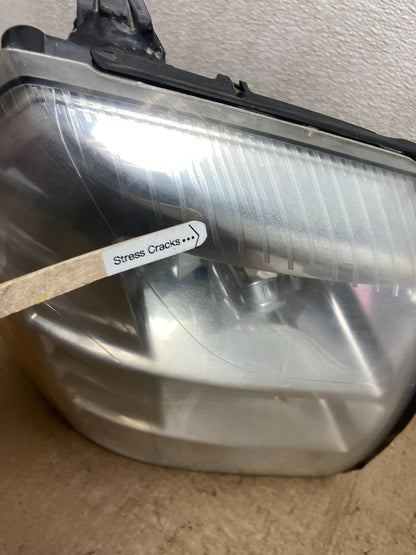 2007 - 2014 Cadillac Escalade Right Passenger Side Xenon HID Headlight AA52293