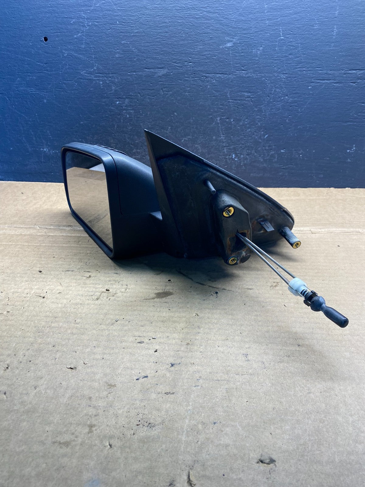 2008 to 2011 Ford Focus Left Driver View Door Mirror ad3373 DG9