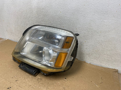 2010 to 2015 GMC Terrain Halogen Left Driver Lh Side Headlight AH8519 DW2
