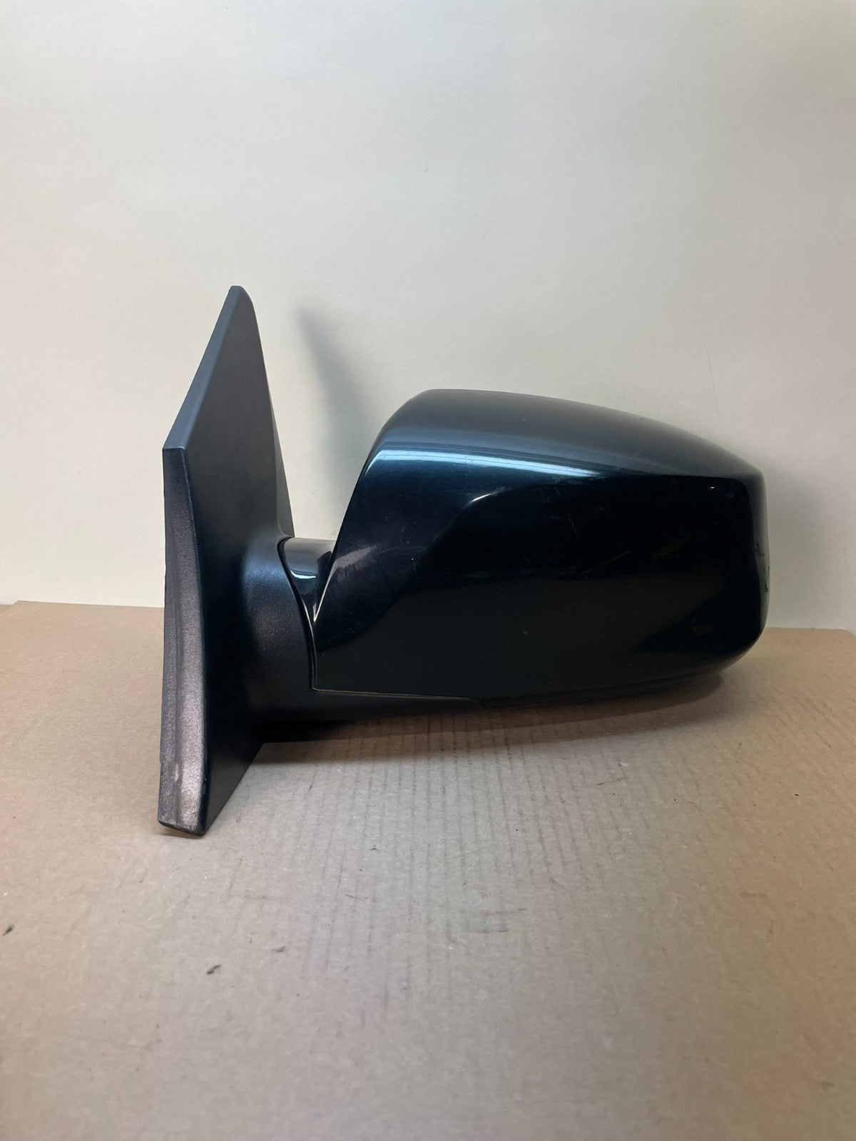 2010 to 2015 Hyundai Tucson Left Driver Side Power Door Mirror AI8717 DG0