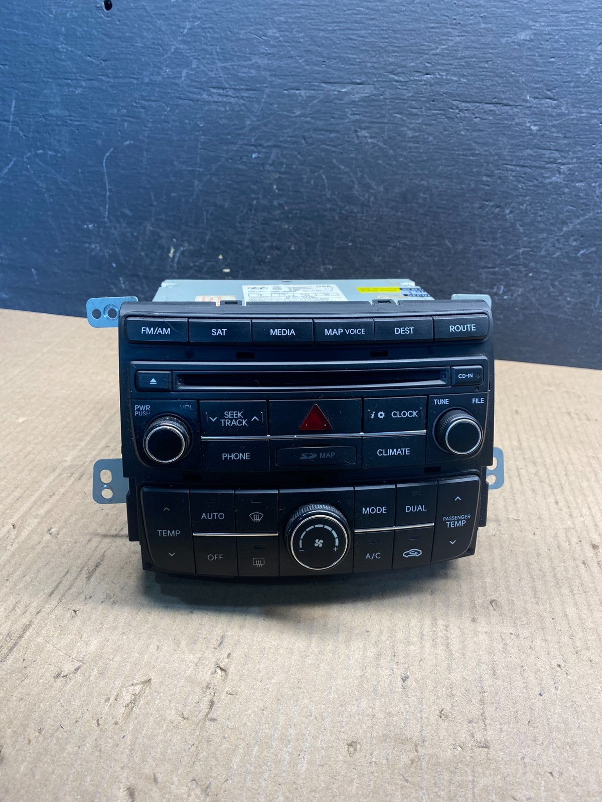 2014 Hyundai Sonata Radio CD Player Climate Control AE6383 DW0