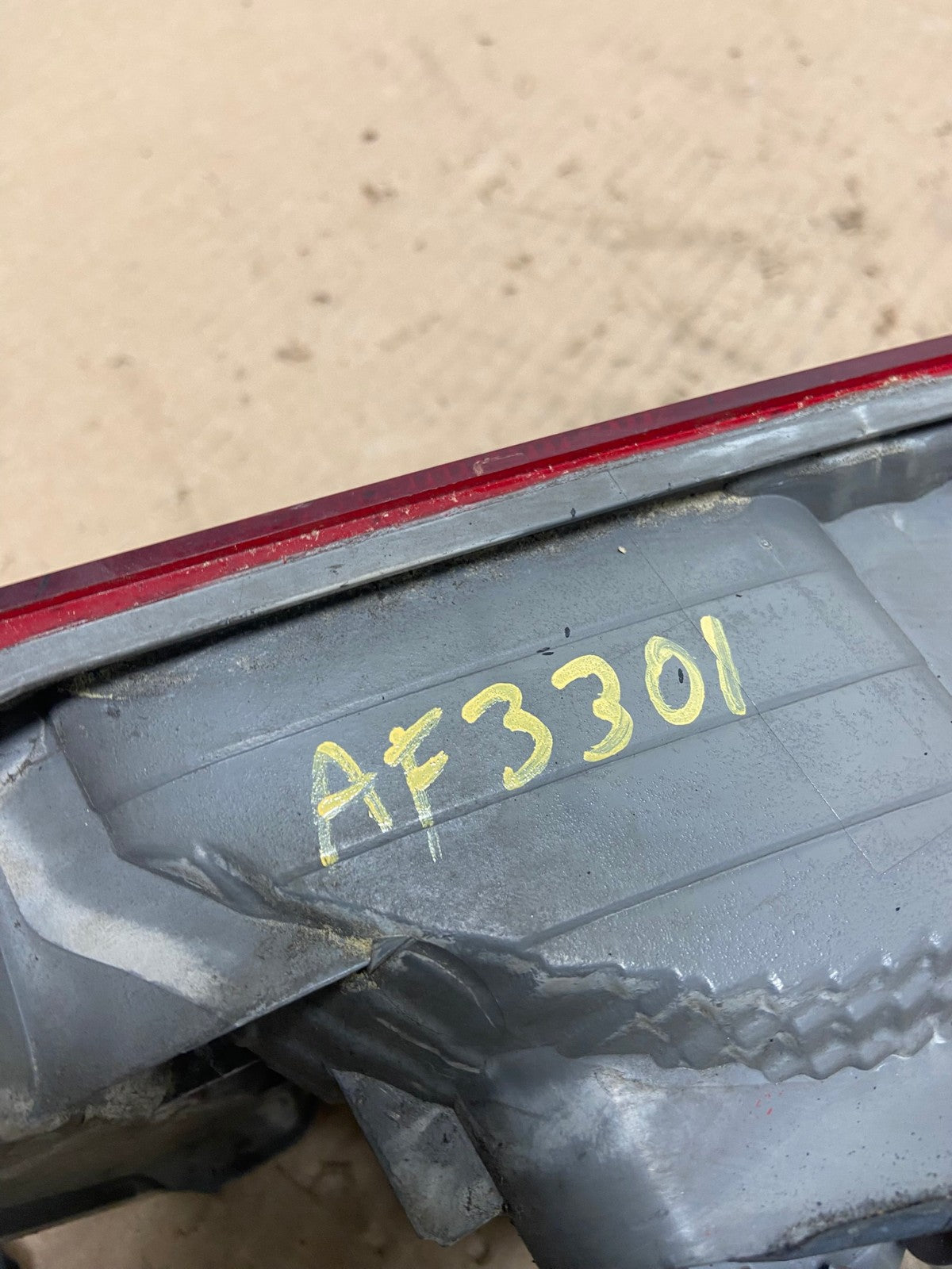 2000 to 2001 Toyota Camry Right Passenger Rh Tail Light AF3301 LK6