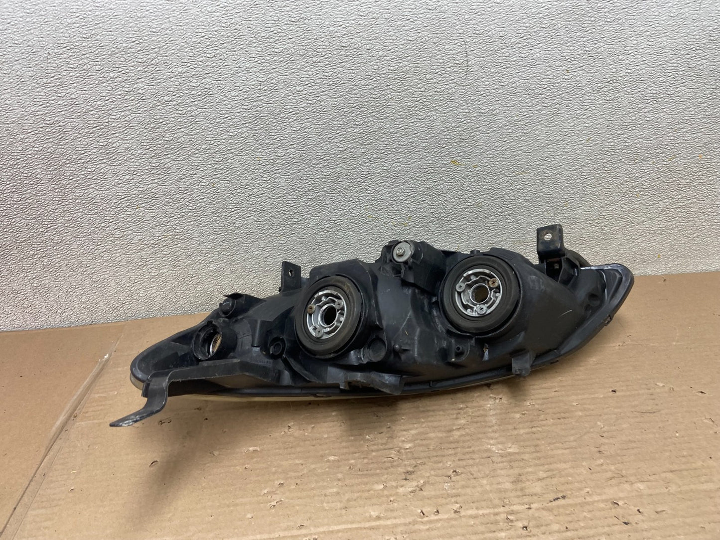2004 2005 Honda Civic Sedan Headlight Halogen Right Passenger Rh AA9360 DW4