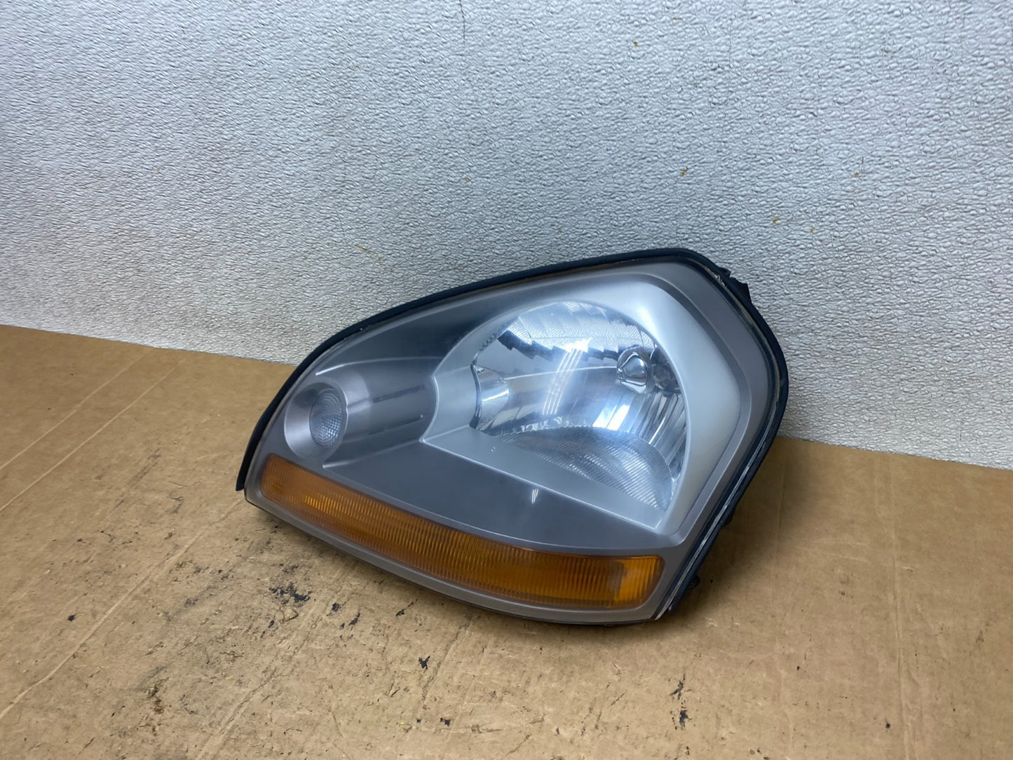 2005 2006 2007 2008 Hyundai Tucson Left Driver Lh Side Headlight T3373 DG1