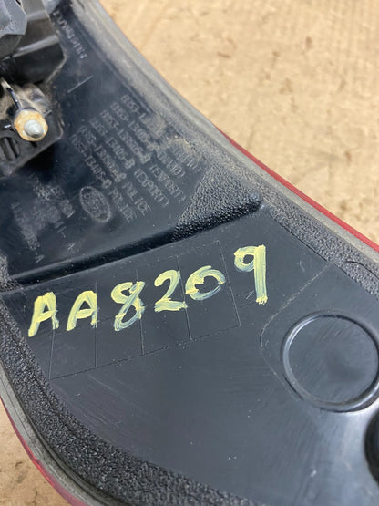 2011 2012 2013 2014 2015 Ford Explorer Left Driver LH Side Tail light AA8209 LK6