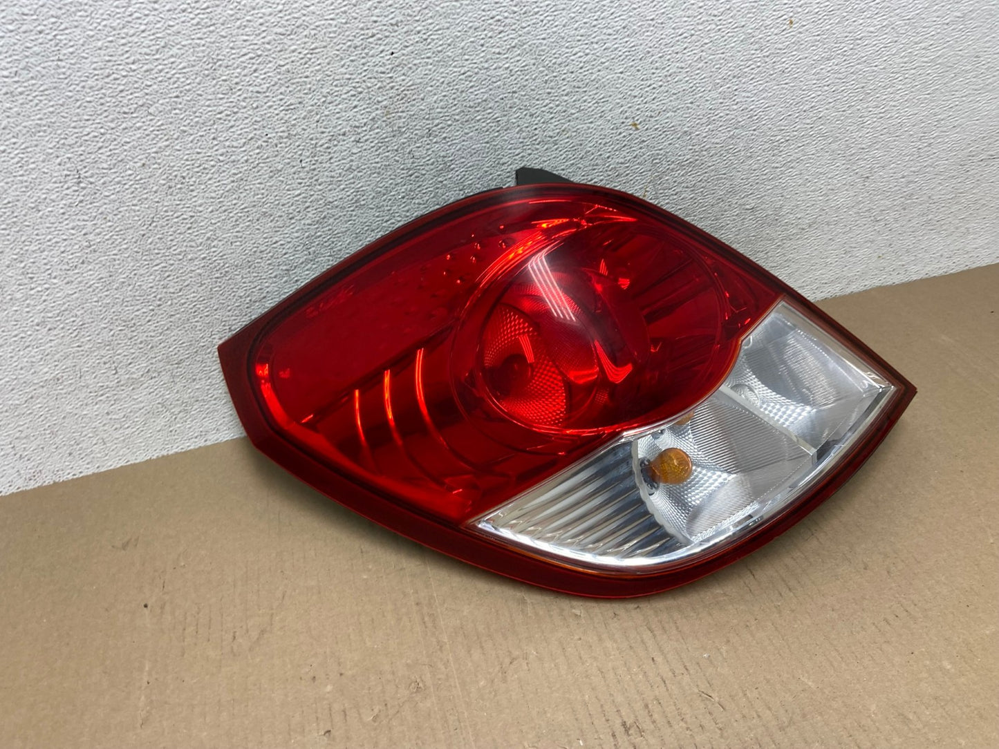 2008 2009 2010 Saturn Vue Left Driver Lh Tail Light Side AF5791 LK2