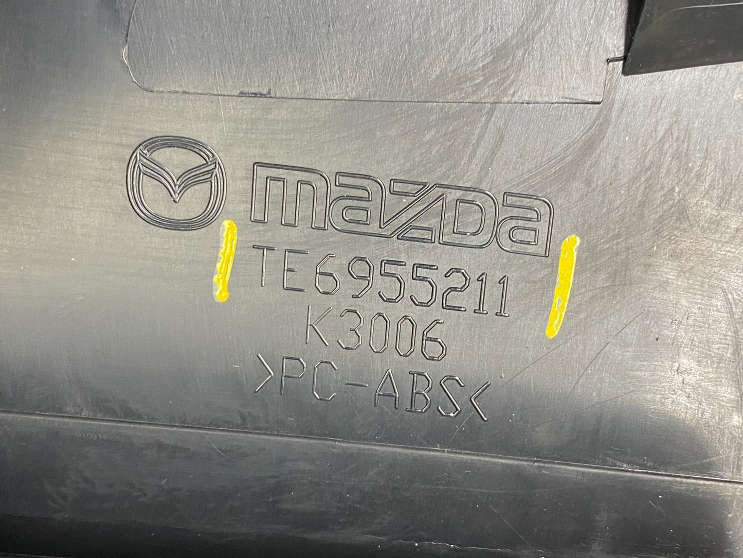 2010 - 2015 Mazda CX-9 Radio Dash Trim Bezel W/Vent AC Climate Control X5935  DG5