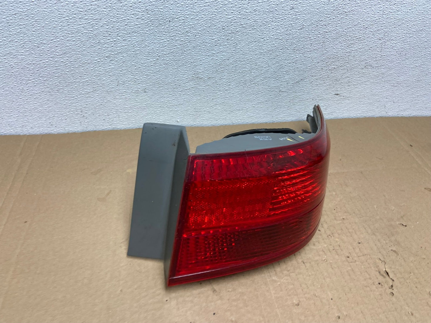 2005 Honda Accord Right Passenger Rh Side Tail Light Oem AC3800 LK2