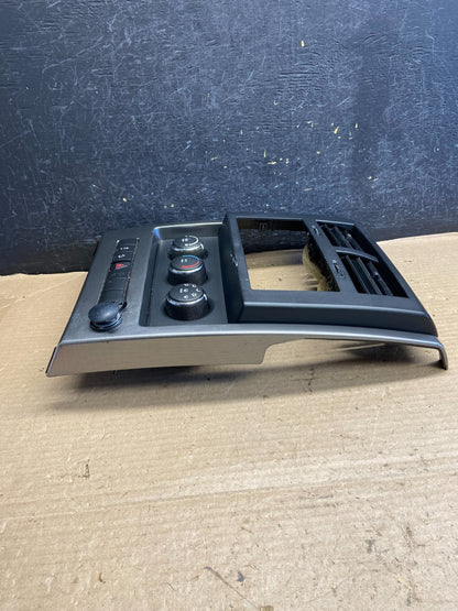 2008 to 2012 Jeep Liberty Dash Climate Temperature Control Radio Bezel ah3679 DG2