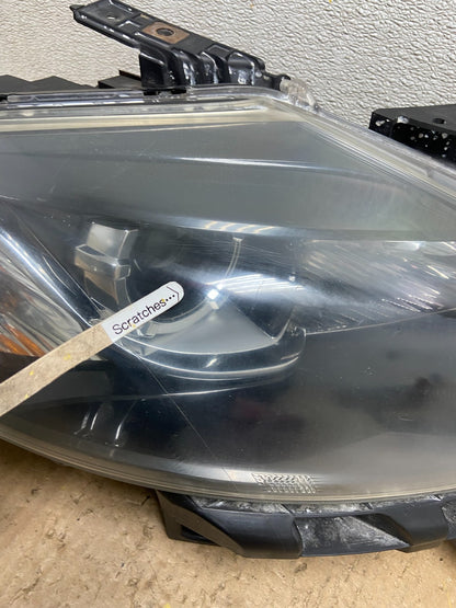 2013 - 2015 Mazda Cx9 Cx-9 Right Passenger RH Halogen Headlight Z9350 DW3