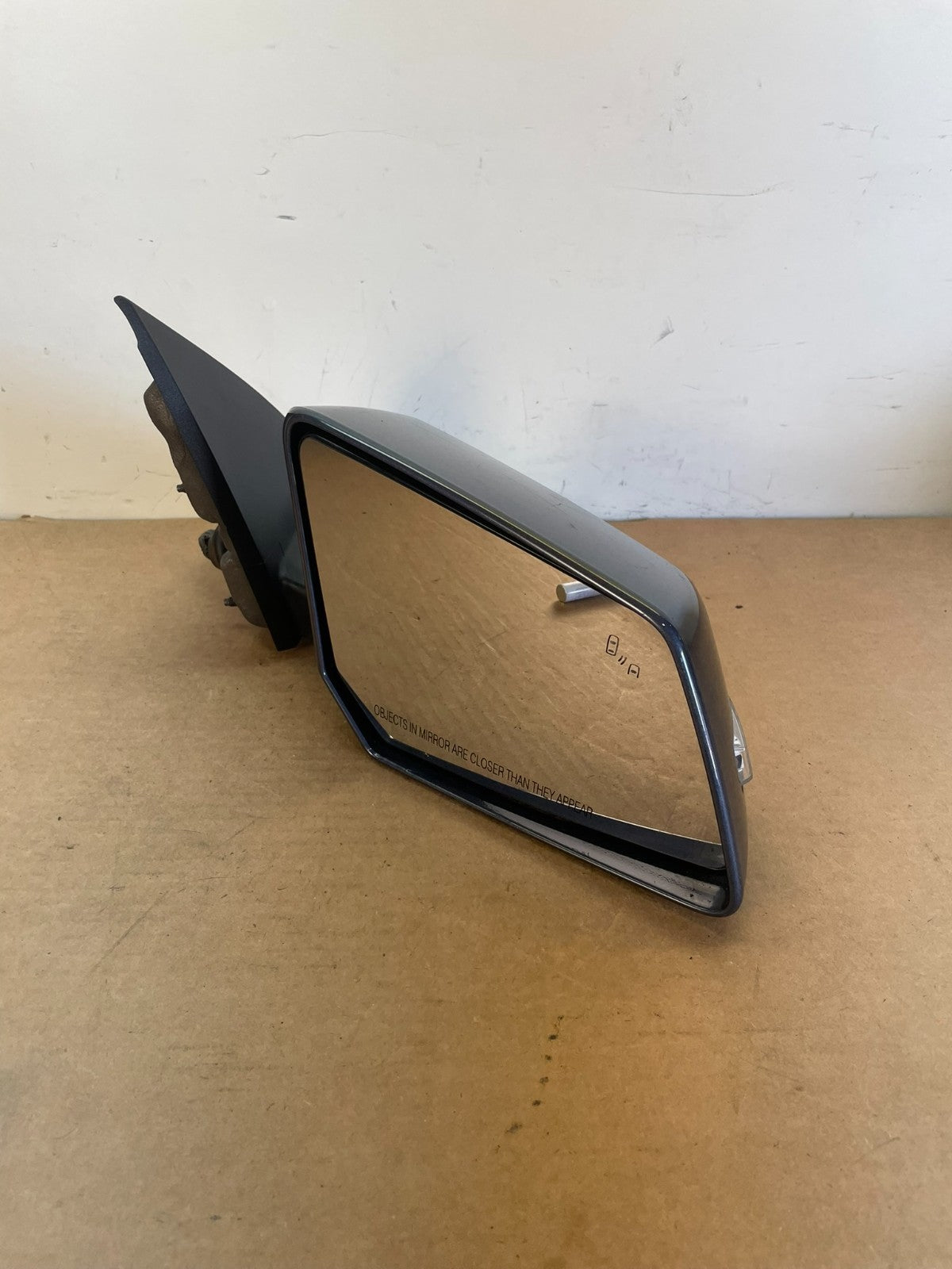 2009 to 2017 GMC Acadia Right Passenger Heated Door View Mirror AF8647 DG2