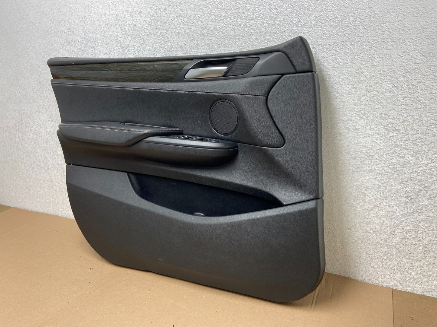 2011 to 2017 Bmw X3 Front Left Driver LH Side Door Panel Cover af3018 DG1