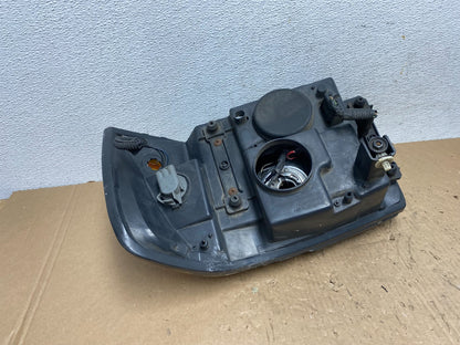 2002 to 2009 Gmc Envoy Right Passenger RH Side Headlight Halogen AD8157 DW5