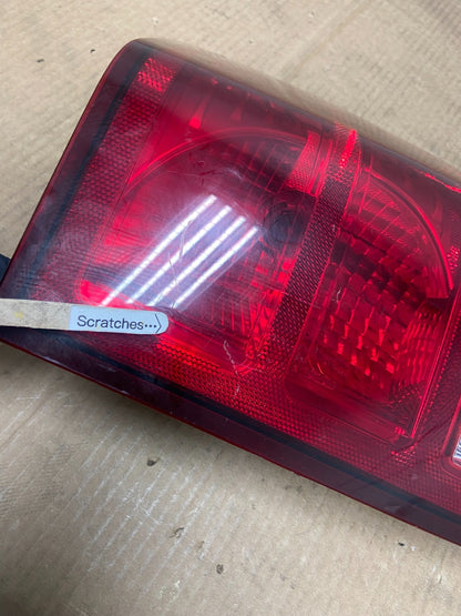 2007 to 2010 Jeep Grand Cherokee Right Passenger Tail Light AA5405 DW3