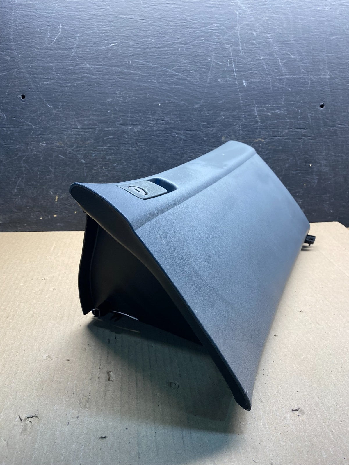 2003 - 2007 Honda Accord Front Right Passenger Storage Glove Box AI4948 DG1
