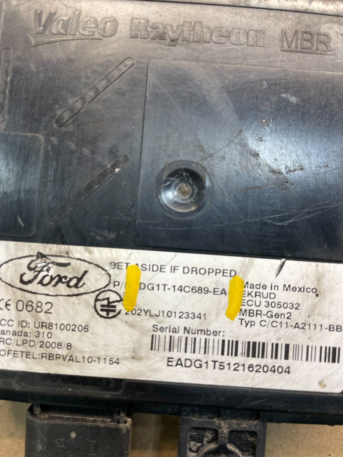 2013 to 2018 Ford Lincoln Rear Radar Blind Spot Module u2093 DG3