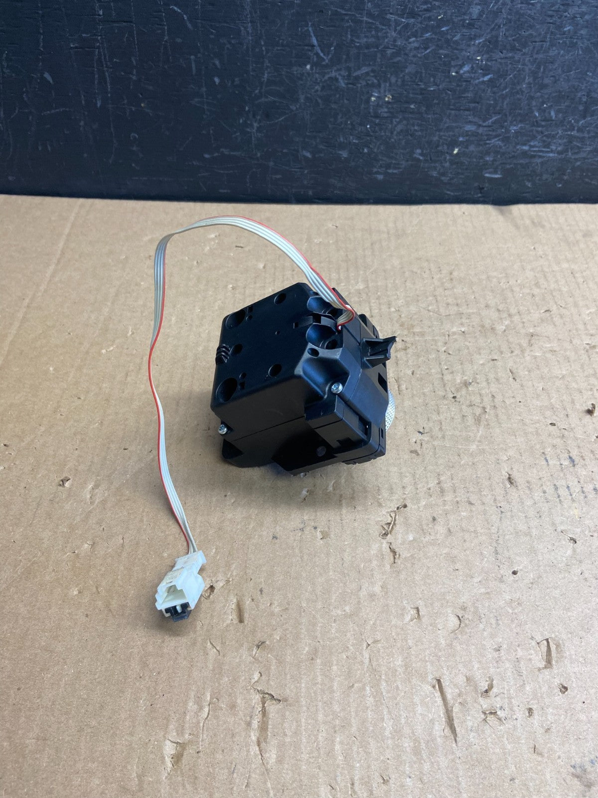 2010 to 2013 Mercedes W212 E350 Controller Knob Multi Switch AE3837 DG2