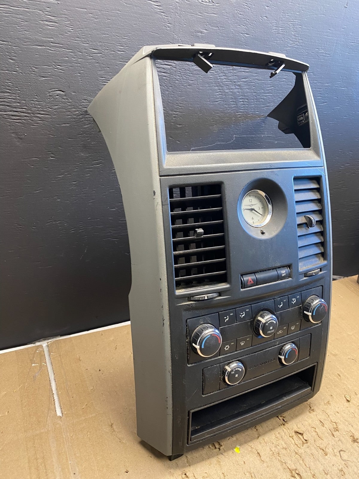2008-2010 Dodge Grand Caravan  A/C Climate Control Unit Bezel Trim Oem AB5666 DG2