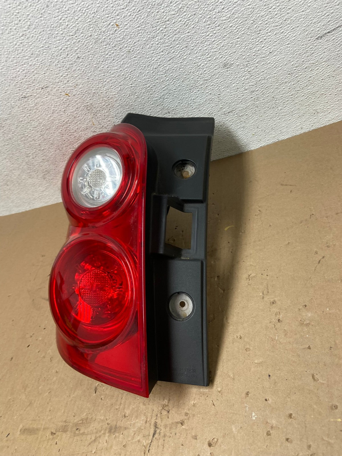2010 to 2015 Chevrolet Equinox Left Driver Lh Side Tail Light AD7737 LK1