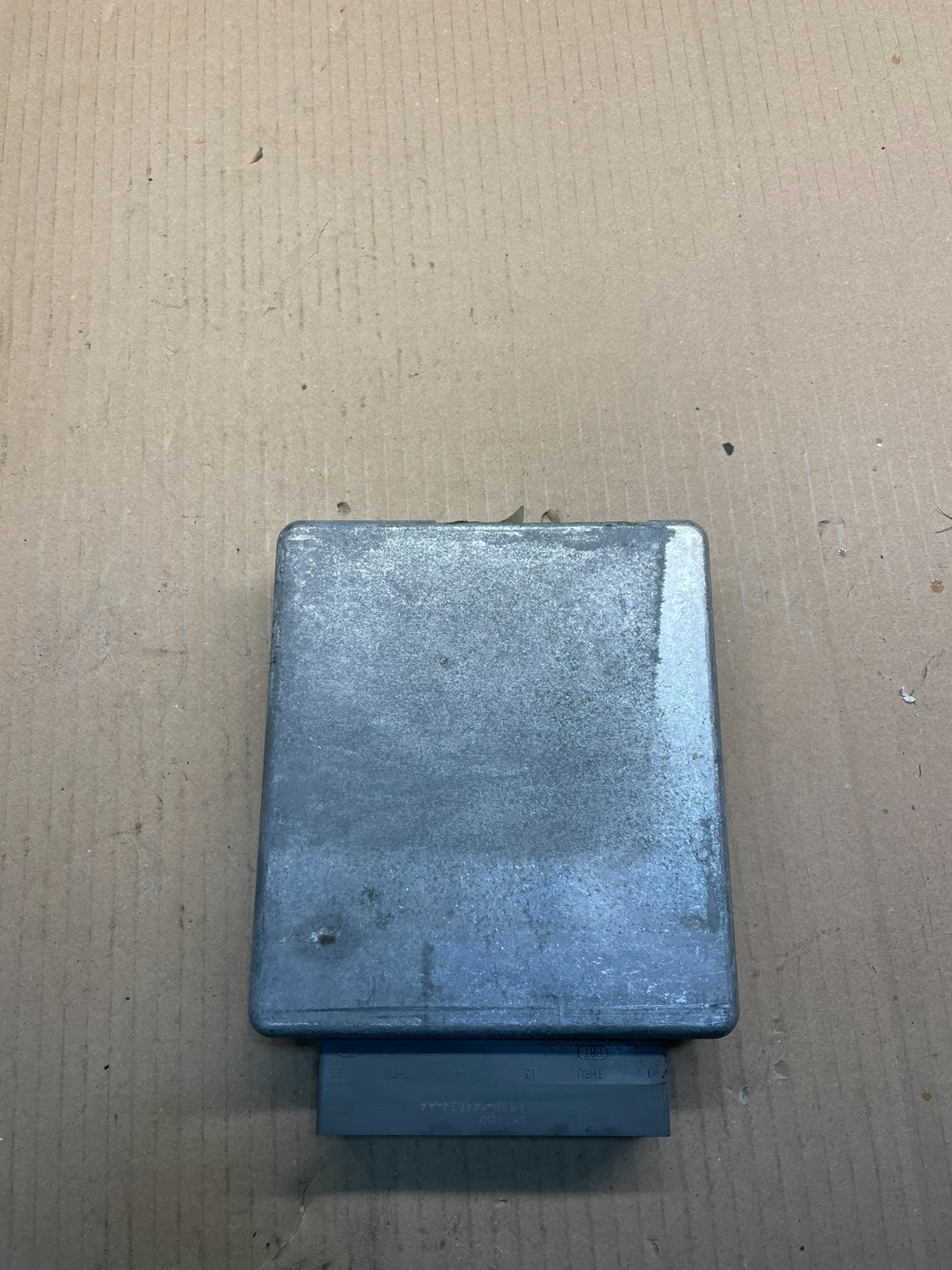 2000 Ford Econoline E-Series  Engine Control Module 1C2F-12A650-RC x0649 DG2