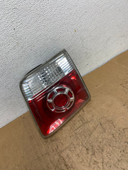 2007 to 2012 GMC Acadia Right Passenger Rh Hatch Tail Light Inner AD0580 LK2